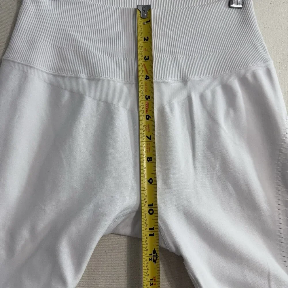 Alo Yoga White Leggings Women Medium High Waist Mesh Panel Activewear 25” Inseam